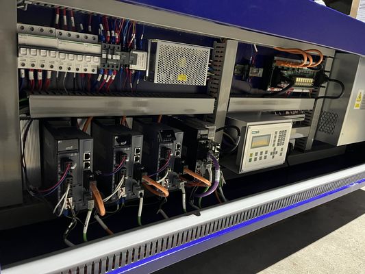Automatische scherpstellingsfunctie 1000kw 2000kw 3000kw CNC-lasersnijmachine voor lasersnijmachine voor metaalvezel van Au3tech/Cypcut Control System